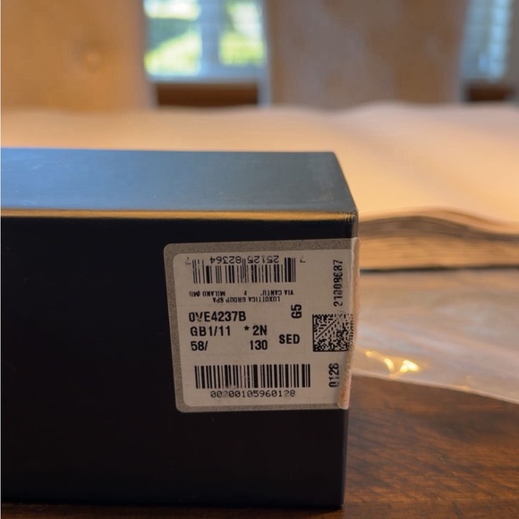 Versace Dark-Tinted Sunglasses with receipt and all packing - Picture 7 of 11